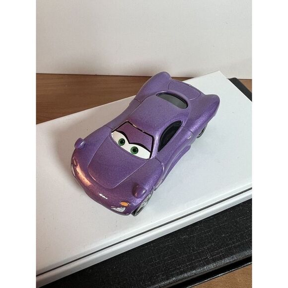 DISNEY PIXAR CARS 2 "HOLLEY SHIFTWELL" LOOSE, RARE - Picture 4 of 7